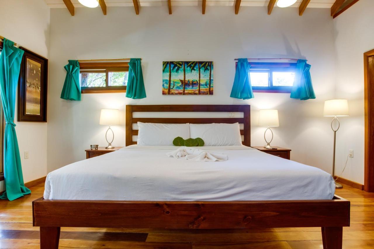Mariposa Belize Beach Resort Placencia Ngoại thất bức ảnh