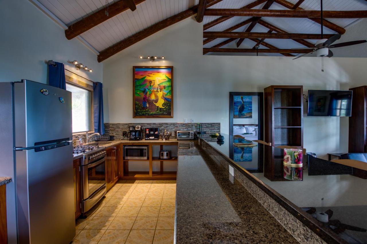 Mariposa Belize Beach Resort Placencia Ngoại thất bức ảnh