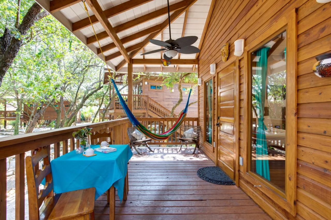 Mariposa Belize Beach Resort Placencia Ngoại thất bức ảnh